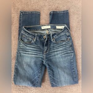 Bullhead Blue Skinny Ankle Jeans | Low Rise Stretch Denim | Size 1